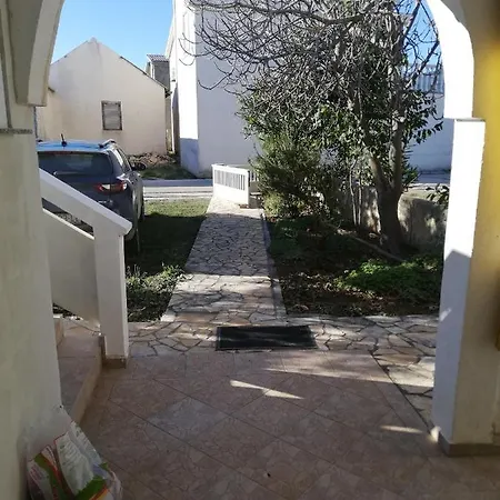 Apartman Kety Vir Exteriér fotografie