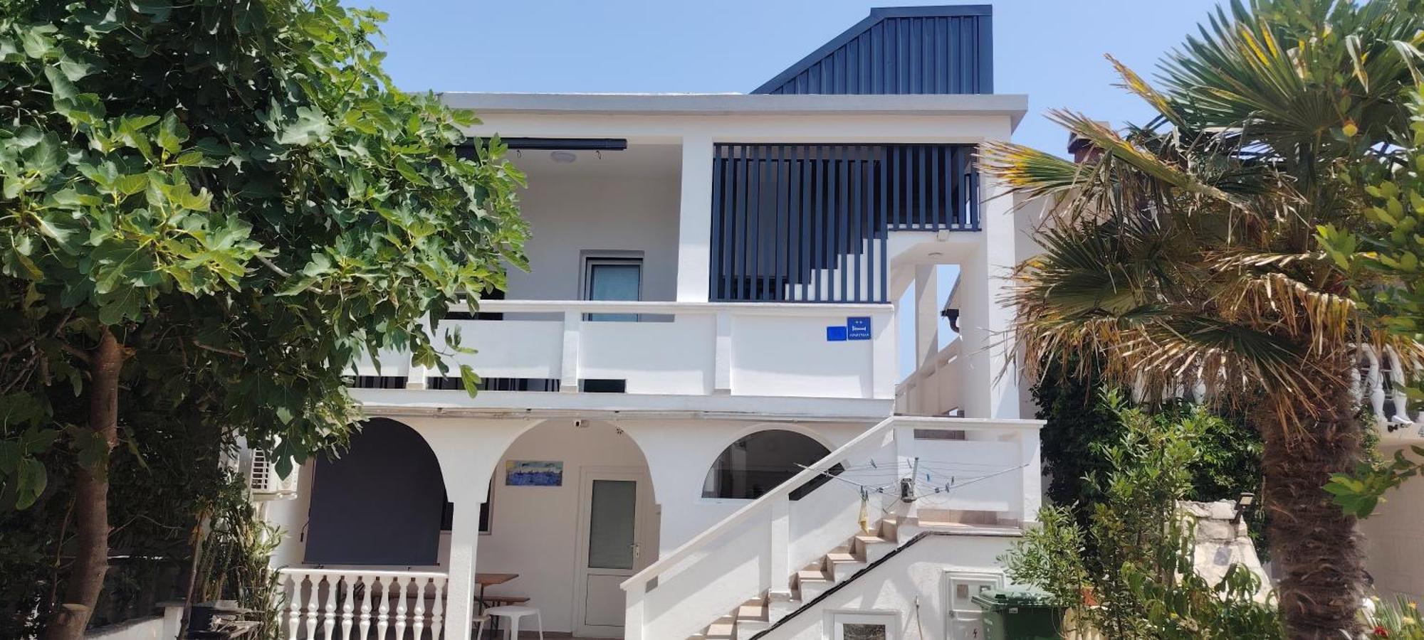 Kety Apartmán Vir